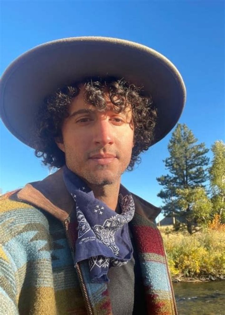 Evan Winiker Net Worth, Age, Height, Bio, Birthday, Wiki!