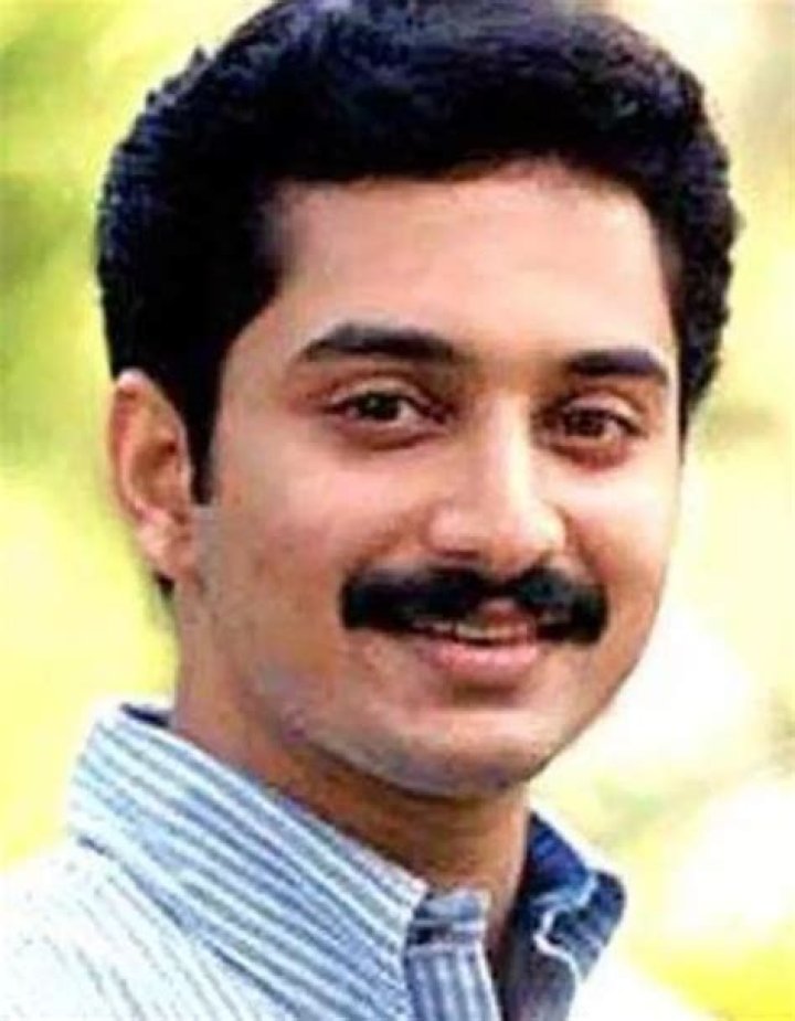 Fahadh Faasil - Net Worth, Age, Height, Birthday, Bio, Wiki!