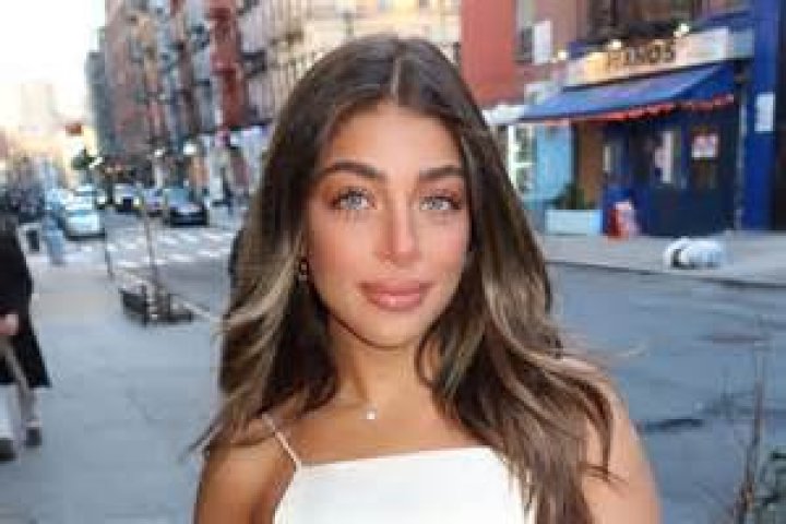 Gia Giudice Net Worth, Age, Height, Bio, Birthday, Wiki!