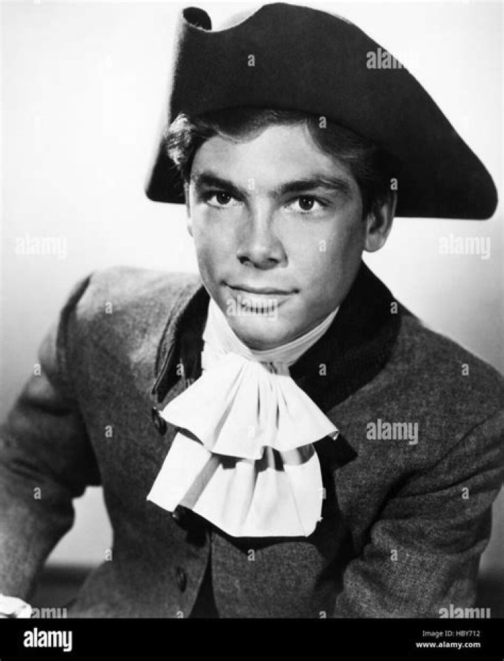 Hal Stalmaster - Net Worth, Age, Height, Birthday, Bio, Wiki!