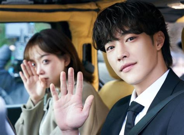Han Ji-hwan Net Worth, Age, Height, Bio, Birthday, Wiki!