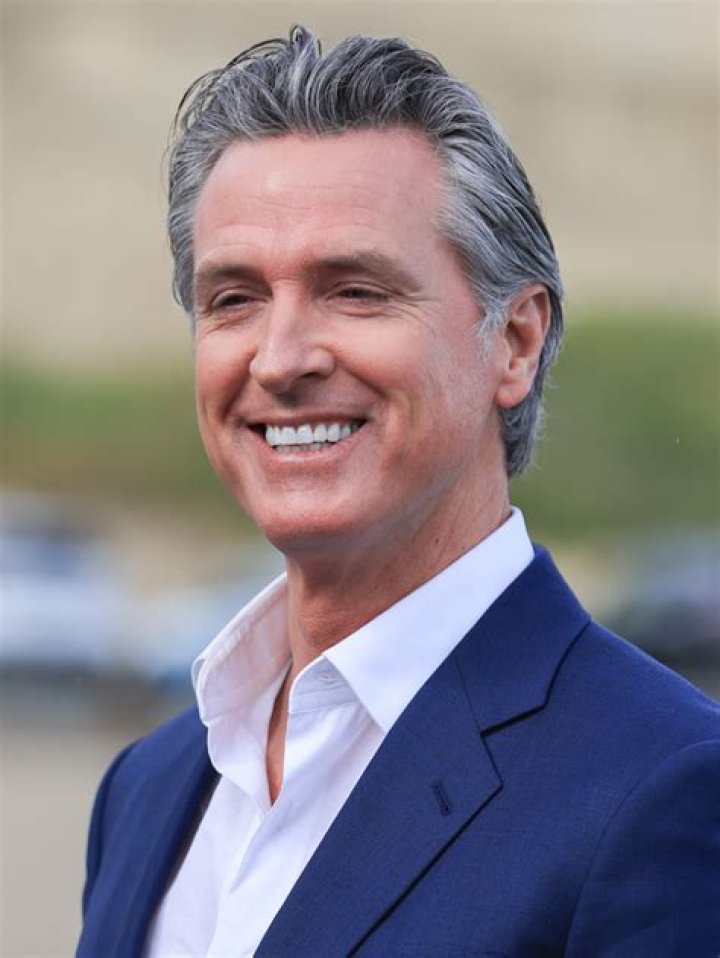 Harry Newsome - Net Worth, Age, Height, Birthday, Bio, Wiki!