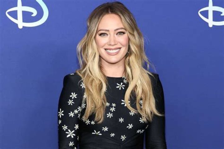 Hilary Duff - Net Worth, Age, Height, Birthday, Bio, Wiki!