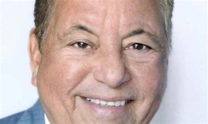 Hubert Ingraham - Net Worth, Age, Height, Birthday, Bio, Wiki!