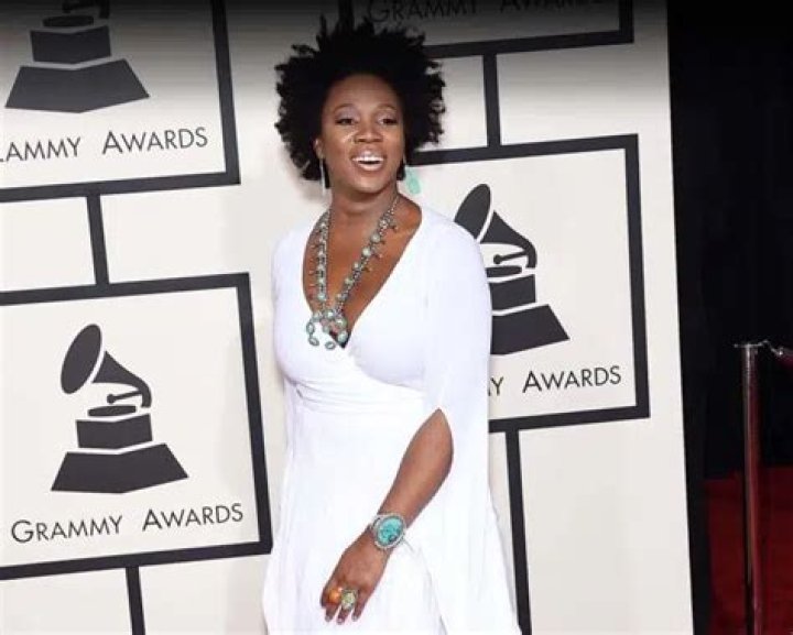 India Arie Net Worth, Age, Height, Bio, Birthday, Wiki!