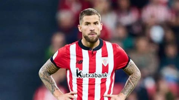 Iñigo Martínez - Net Worth, Age, Height, Birthday, Bio, Wiki!