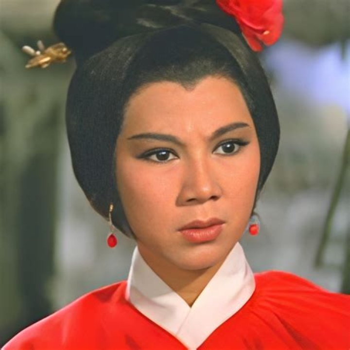 Ivy Ling Po - Net Worth, Age, Height, Birthday, Bio, Wiki!