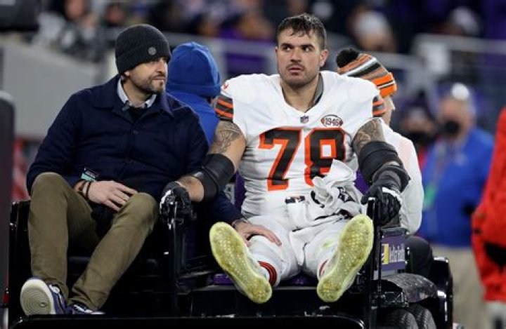 Jack Conklin Net Worth, Age, Height, Bio, Birthday, Wiki!
