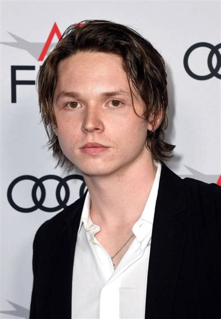 Jack Kilmer Net Worth, Age, Height, Bio, Birthday, Wiki!