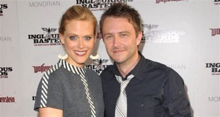 Janet Varney - Net Worth, Age, Height, Birthday, Bio, Wiki!