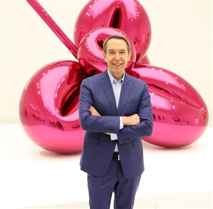 Jeff Koons Net Worth, Age, Height, Bio, Birthday, Wiki!