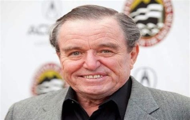 Jerry Logan Net Worth, Age, Height, Bio, Birthday, Wiki!