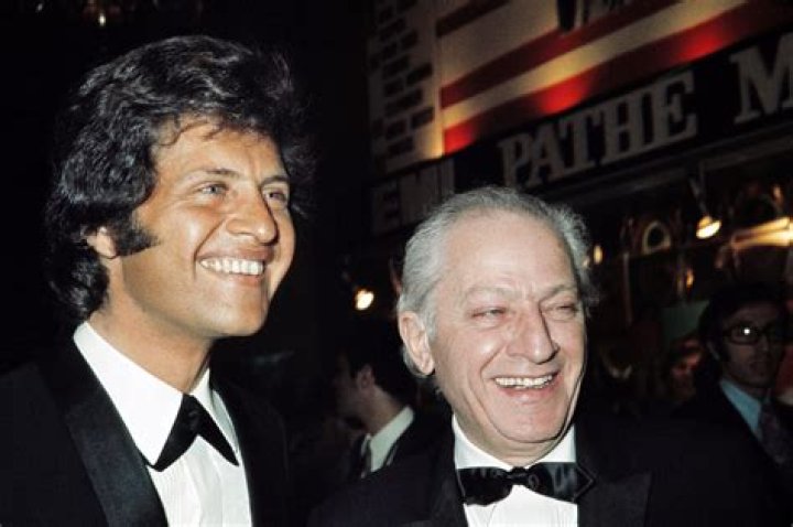 Joe Dassin Net Worth, Age, Height, Bio, Birthday, Wiki!