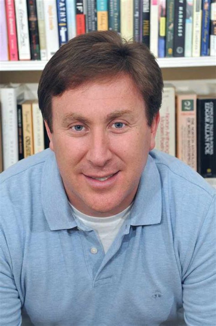 Jonathan Tropper Net Worth 2024, Age, Height, Bio, Birthday, Wiki!