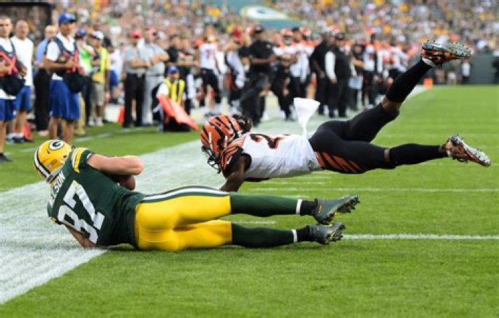 Jordy Nelson Net Worth, Age, Height, Bio, Birthday, Wiki!