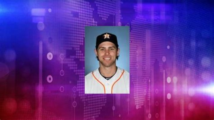 Josh Reddick - Net Worth, Age, Height, Birthday, Bio, Wiki!