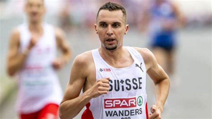 Julien Wanders - Net Worth, Age, Height, Birthday, Bio, Wiki!