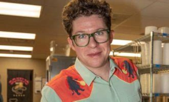Justin M Warner Net Worth, Age, Height, Bio, Birthday, Wiki!