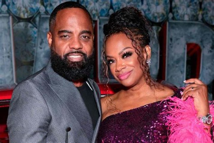Kandi Burruss Net Worth, Age, Height, Bio, Birthday, Wiki!