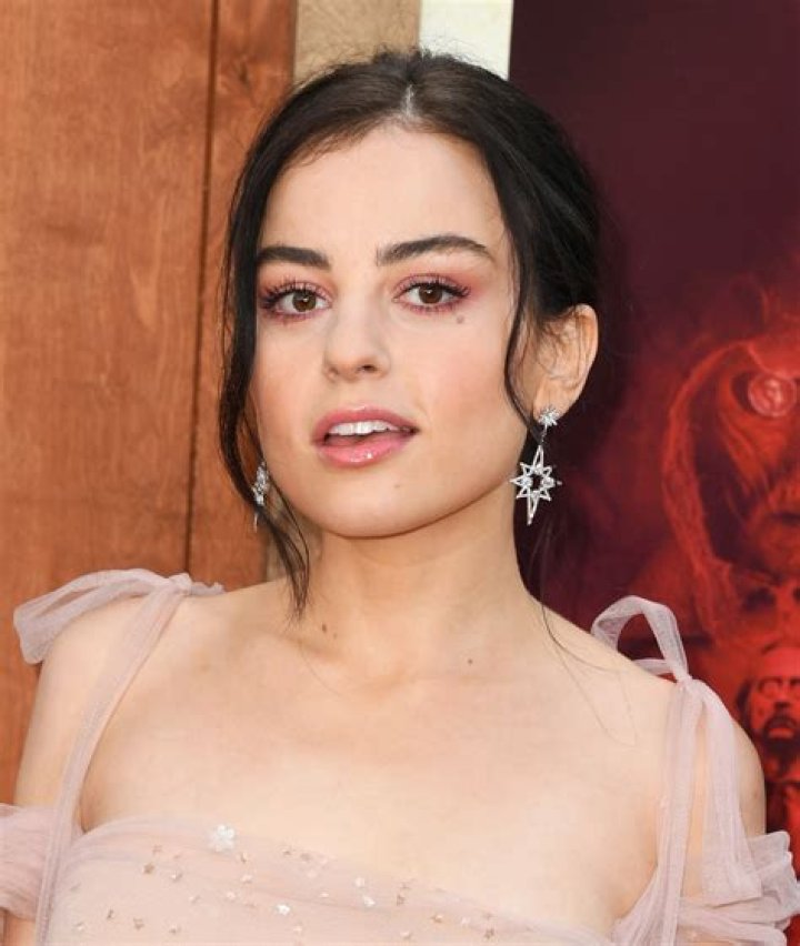 Katie Sarife - Net Worth, Age, Height, Birthday, Bio, Wiki!