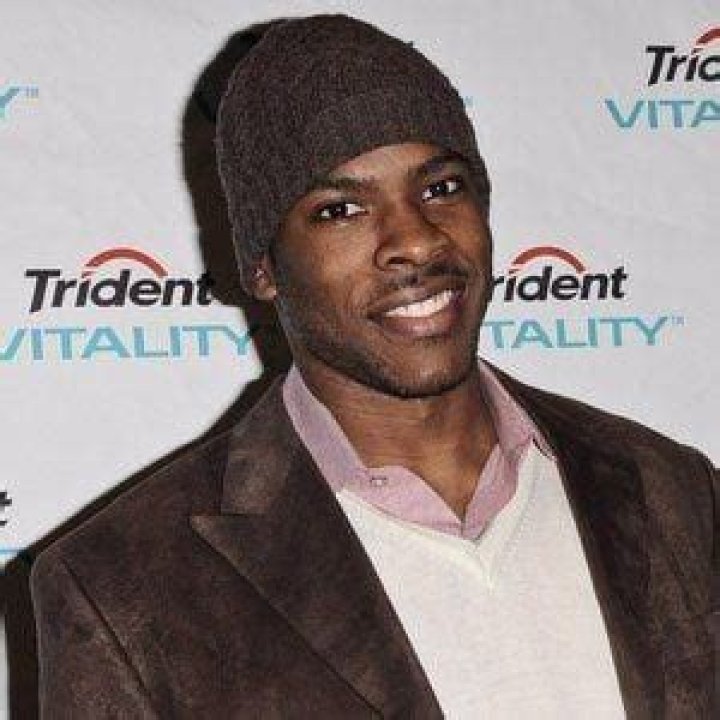 Kelenna Azubuike Net Worth, Age, Height, Bio, Birthday, Wiki!