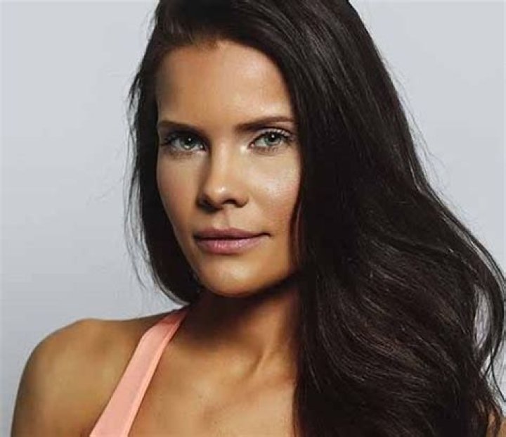 Kelly Nash - Net Worth, Age, Height, Birthday, Bio, Wiki!
