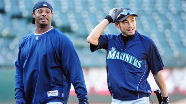 Ken Griffey Jr. Net Worth, Age, Height, Bio, Birthday, Wiki!