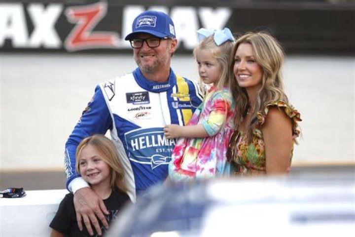 Kerry Earnhardt - Net Worth, Age, Height, Birthday, Bio, Wiki!