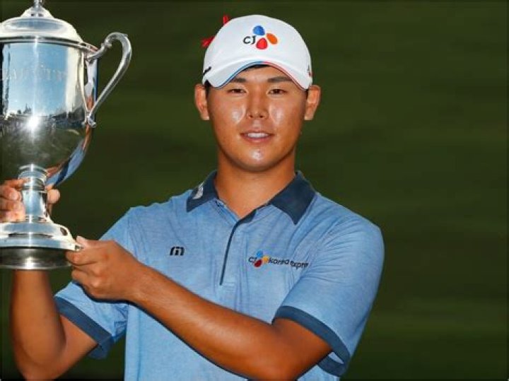 Kim Si-woo Net Worth, Age, Height, Bio, Birthday, Wiki!