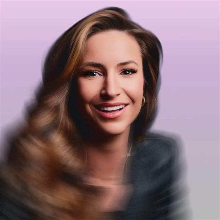 Kristin Fisher Net Worth, Age, Height, Bio, Birthday, Wiki!