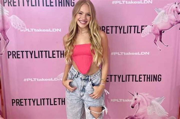 Kylie Cantrall Net Worth, Age, Height, Bio, Birthday, Wiki!