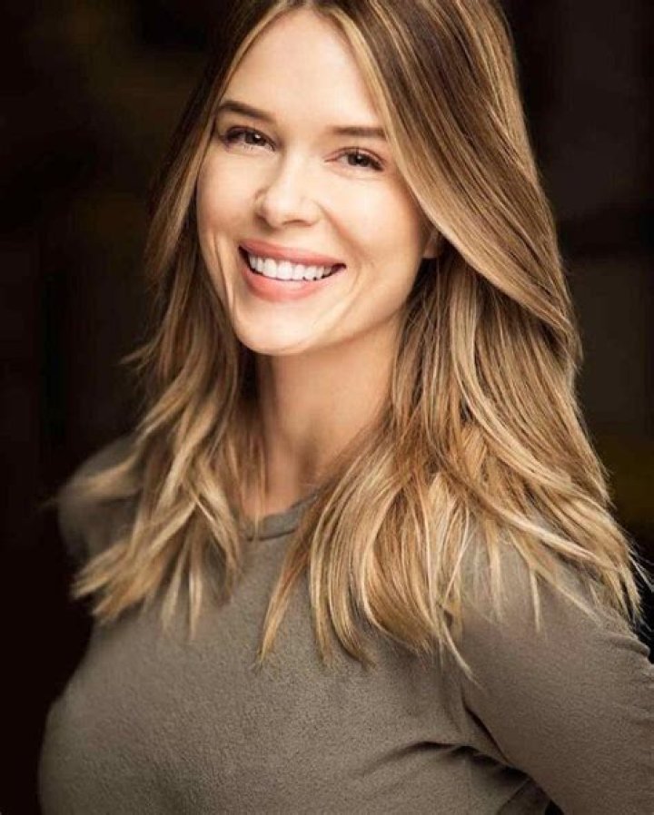 Leah Renee Cudmore Net Worth 2024, Age, Height, Bio, Birthday, Wiki!