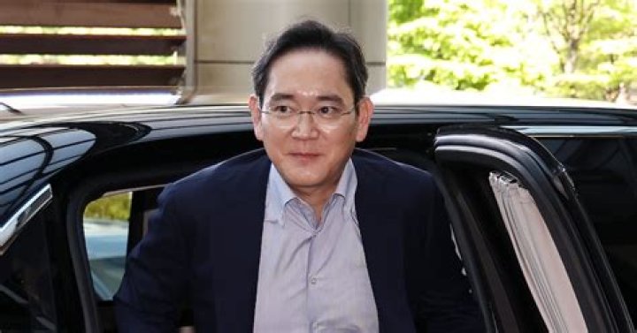 Lee Jae-yong - Net Worth, Age, Height, Birthday, Bio, Wiki!