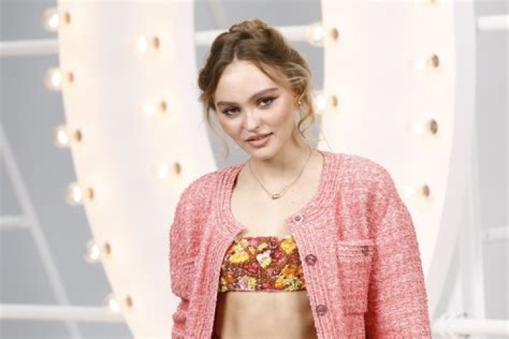 Lily-Rose Depp Net Worth, Age, Height, Bio, Birthday, Wiki!