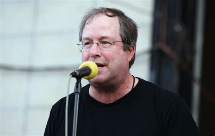 Lin Brehmer Net Worth, Age, Height, Bio, Birthday, Wiki!