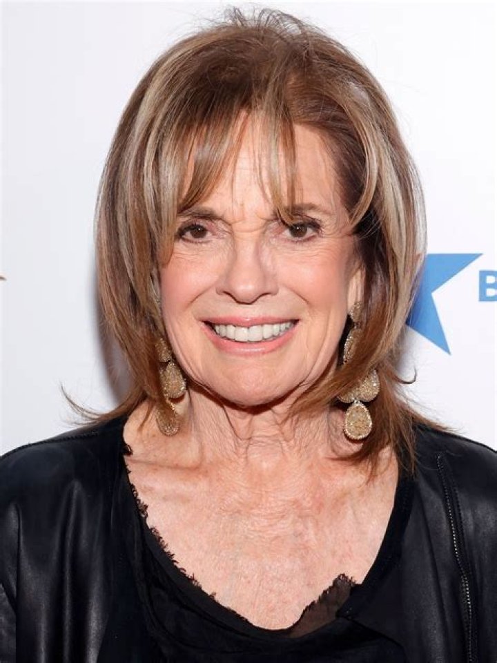 Linda Gray Net Worth, Age, Height, Bio, Birthday, Wiki!