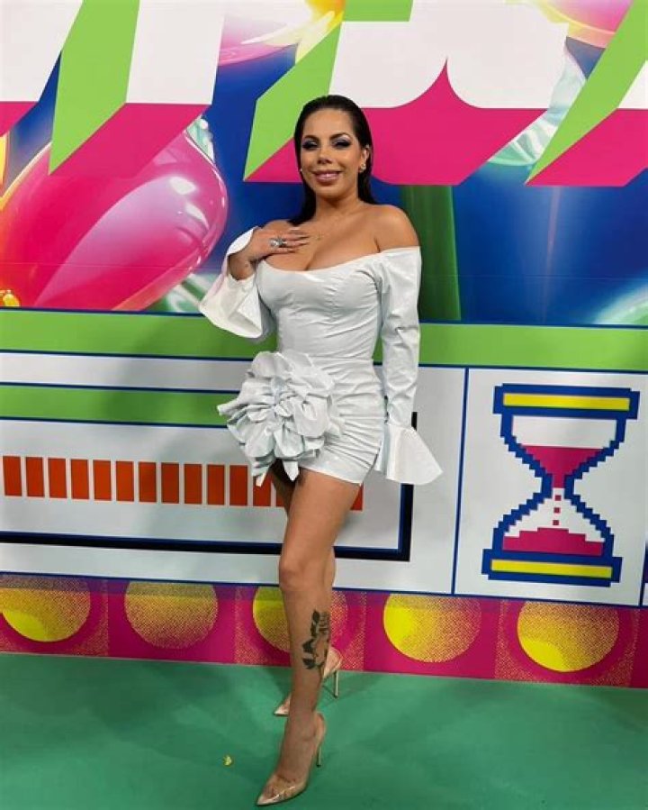 Lizbeth Santos Net Worth, Age, Height, Bio, Birthday, Wiki!