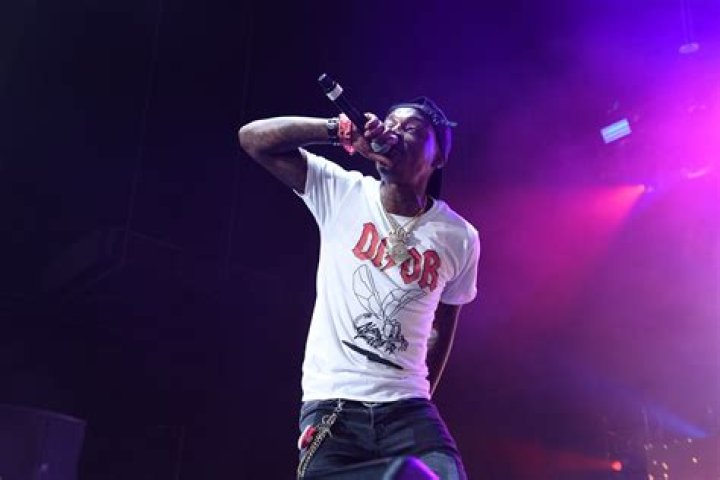 Lotto Savage - Net Worth, Age, Height, Birthday, Bio, Wiki!