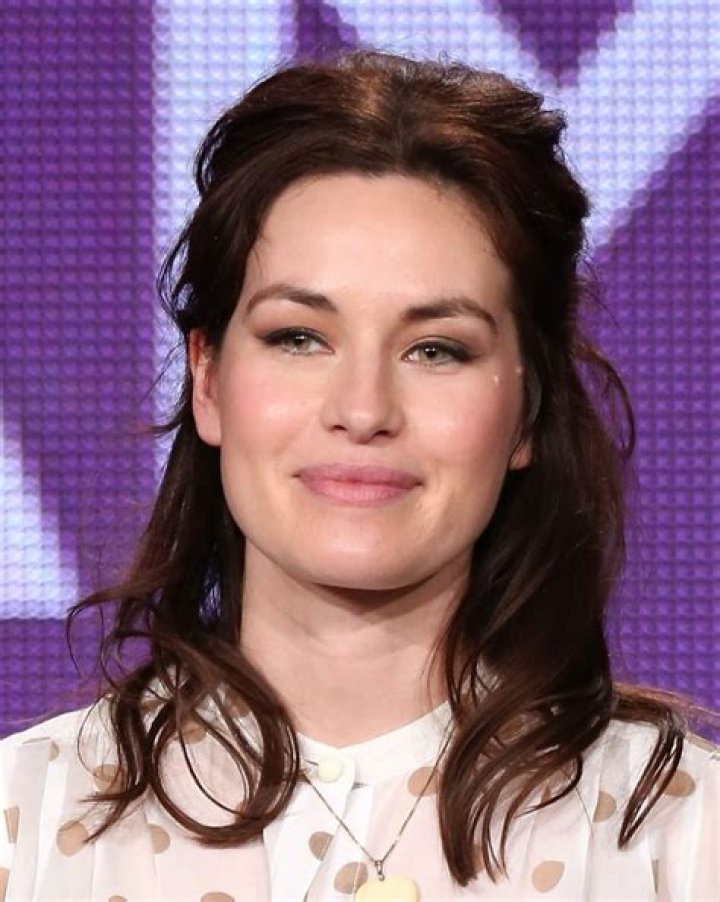 Maimie McCoy Net Worth, Age, Height, Bio, Birthday, Wiki!