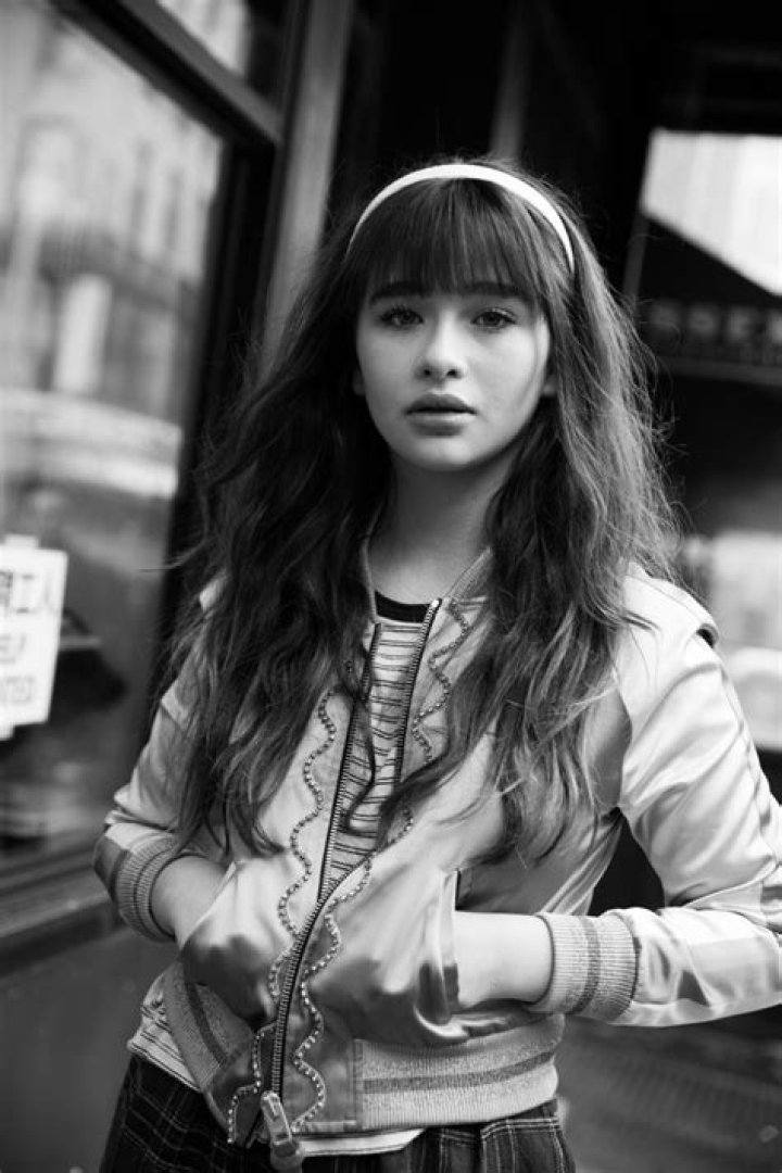 Malina Weissman Net Worth, Age, Height, Bio, Birthday, Wiki!