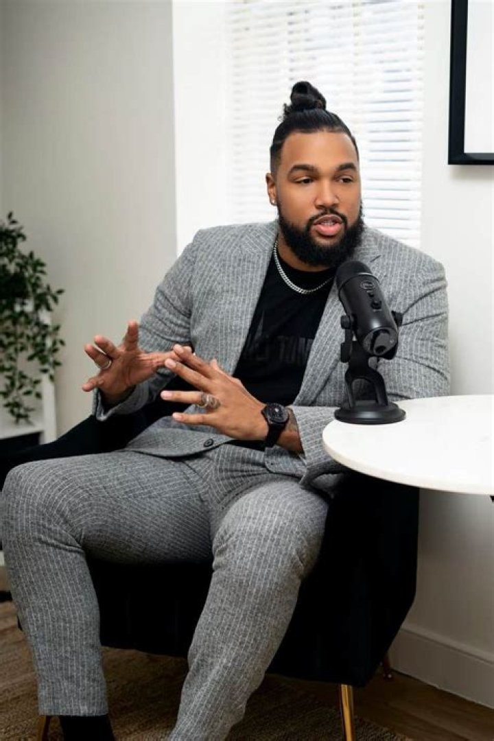 Marcus Smith II Net Worth, Age, Height, Bio, Birthday, Wiki!