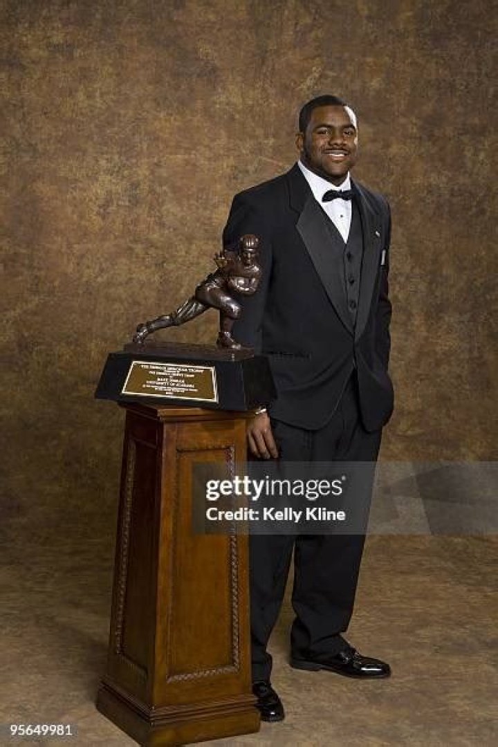 Mark Ingram Jr. Net Worth, Age, Height, Bio, Birthday, Wiki!