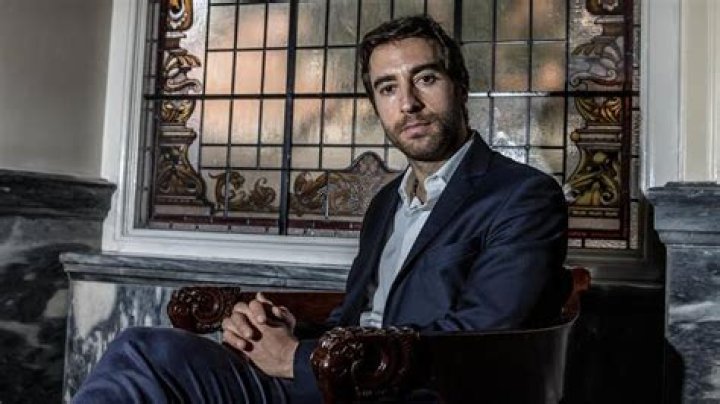 Mathieu Flamini Net Worth 2024, Age, Height, Bio, Birthday, Wiki!