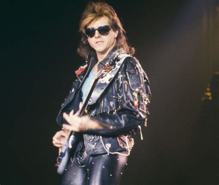 Matt Bissonette - Net Worth, Age, Height, Birthday, Bio, Wiki!