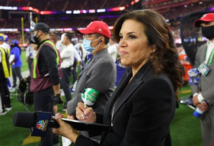 Michele Tafoya Net Worth, Age, Height, Bio, Birthday, Wiki!