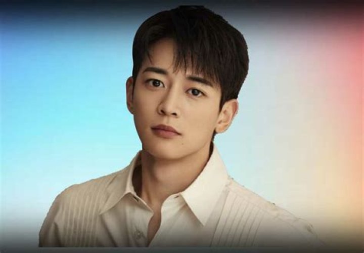 Minho Net Worth, Age, Height, Bio, Birthday, Wiki!
