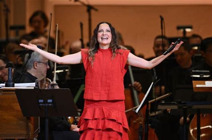 Natalia Lafourcade Net Worth, Age, Height, Bio, Birthday, Wiki!