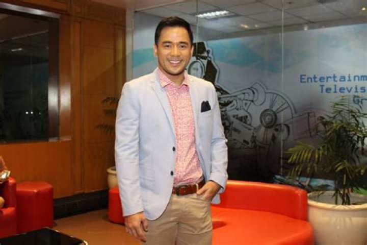 Neil Ryan Sese Net Worth, Age, Height, Bio, Birthday, Wiki!