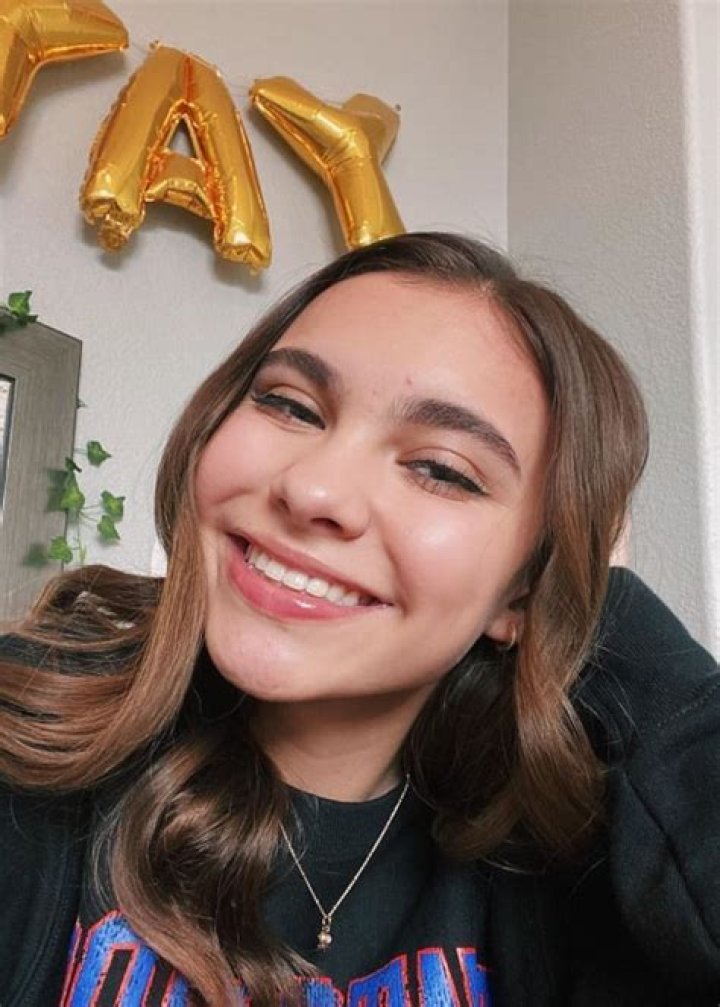 Olivia Somersille - Net Worth, Age, Height, Birthday, Bio, Wiki!