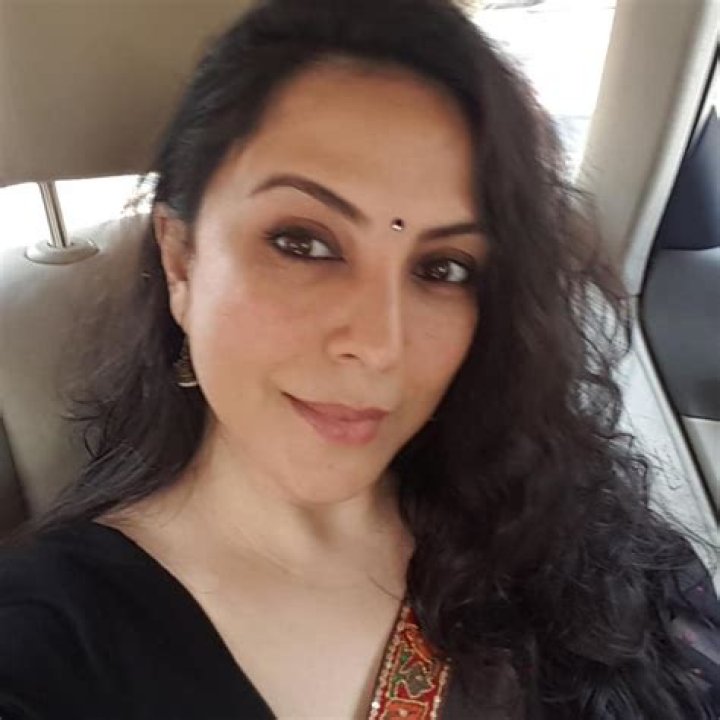 Pakhi Tyrewala - Net Worth, Age, Height, Birthday, Bio, Wiki!